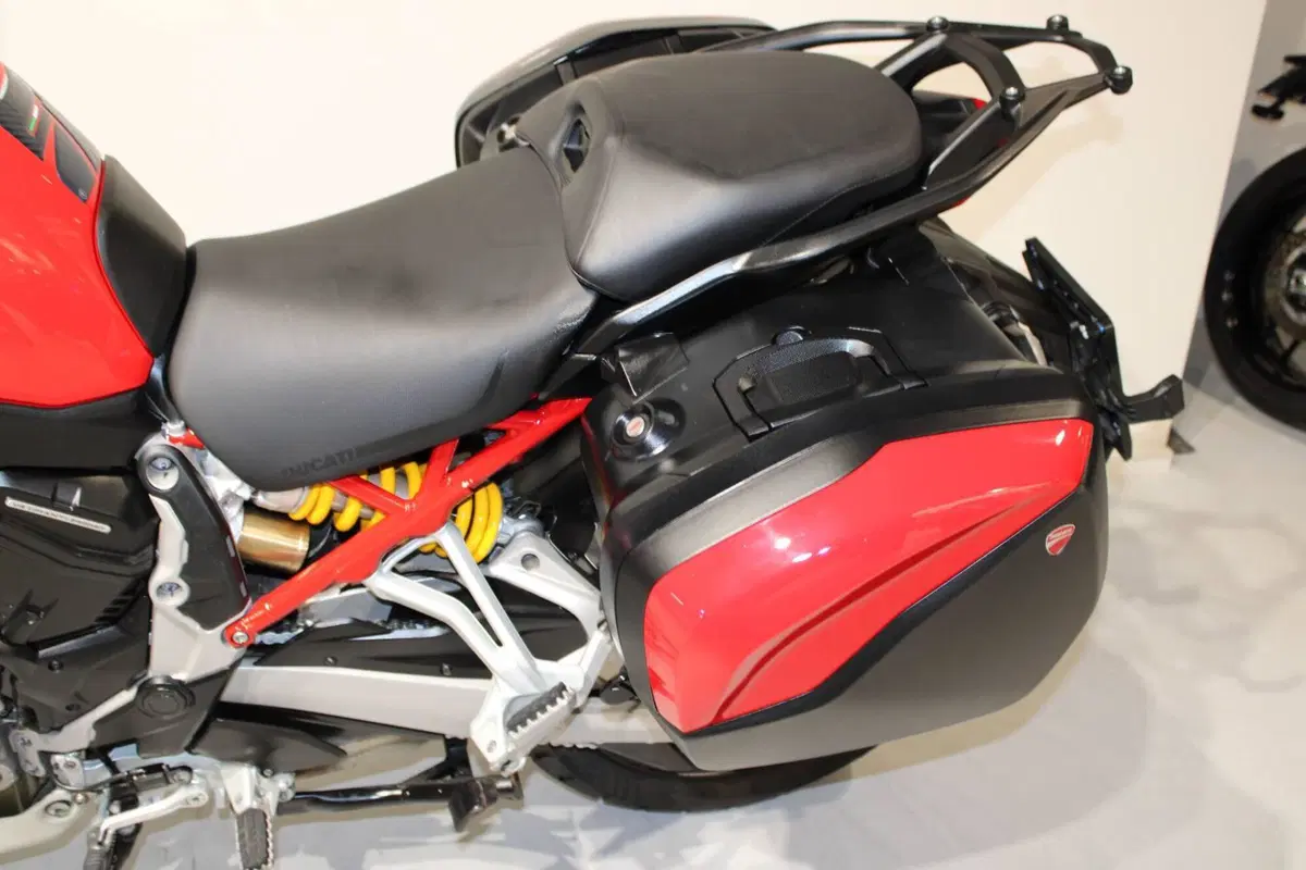 Ducati Multistrada V4 S (2021 - 24) (8)