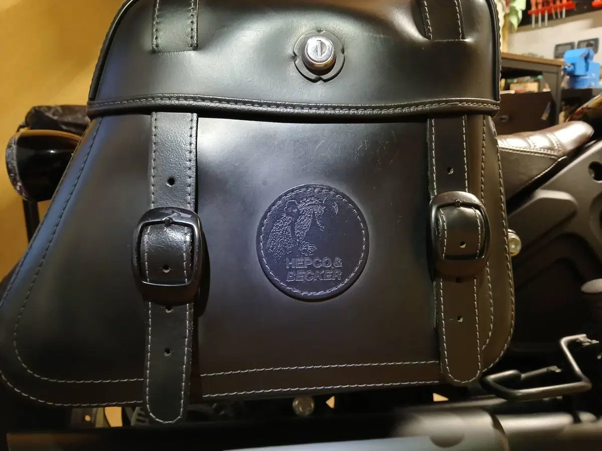 Indian Scout 1133 Bobber (2018 - 20) (7)