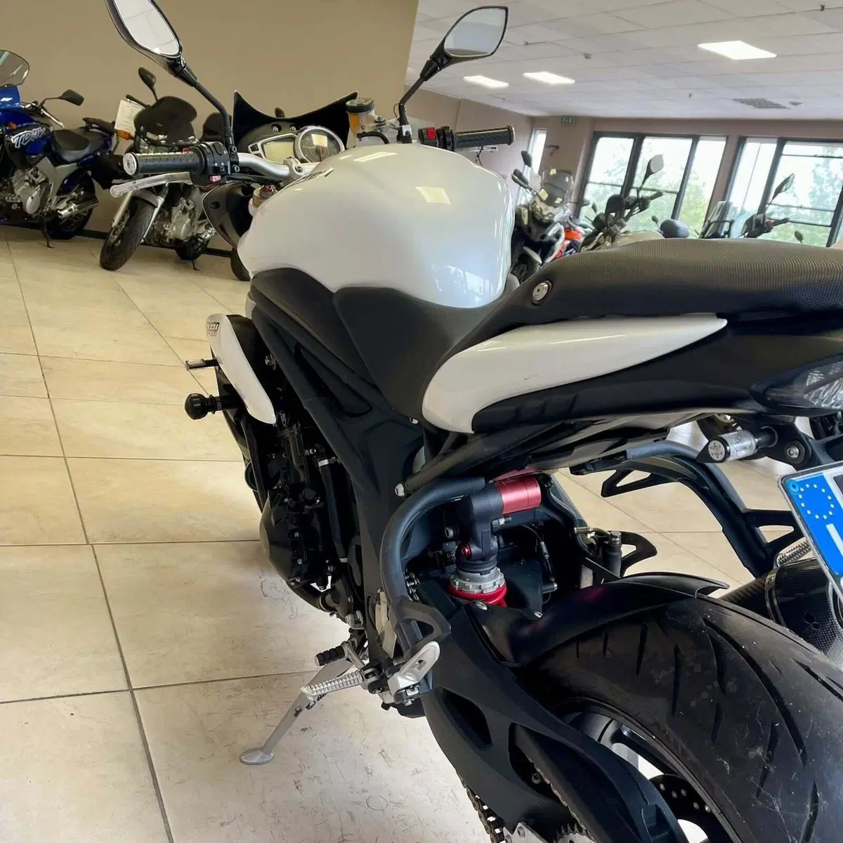 Triumph Speed Triple 1050 (2011 - 13) (7)