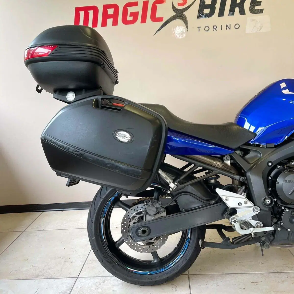 Yamaha FZ6 Fazer (2004 - 07) (5)