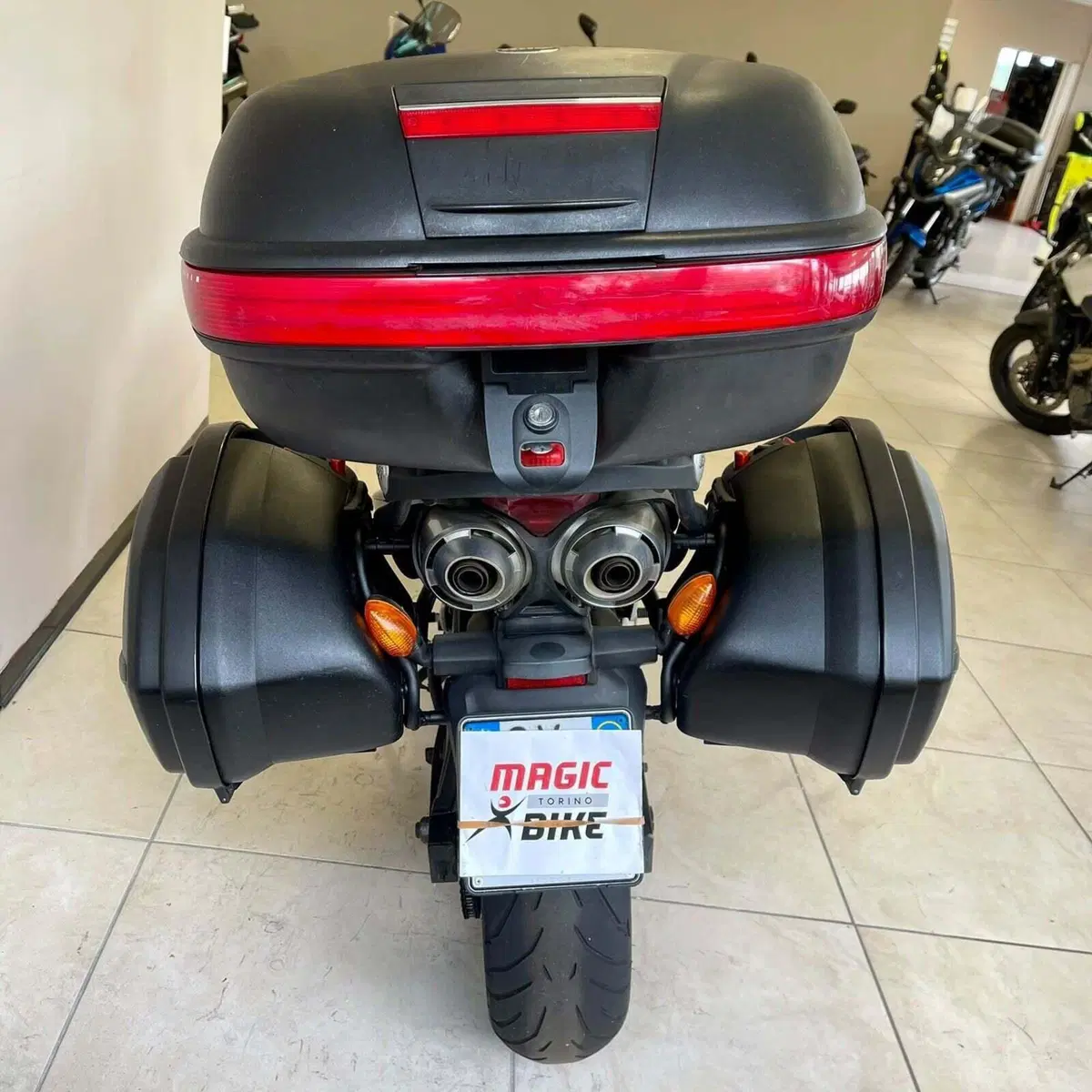 Yamaha FZ6 Fazer (2004 - 07) (6)
