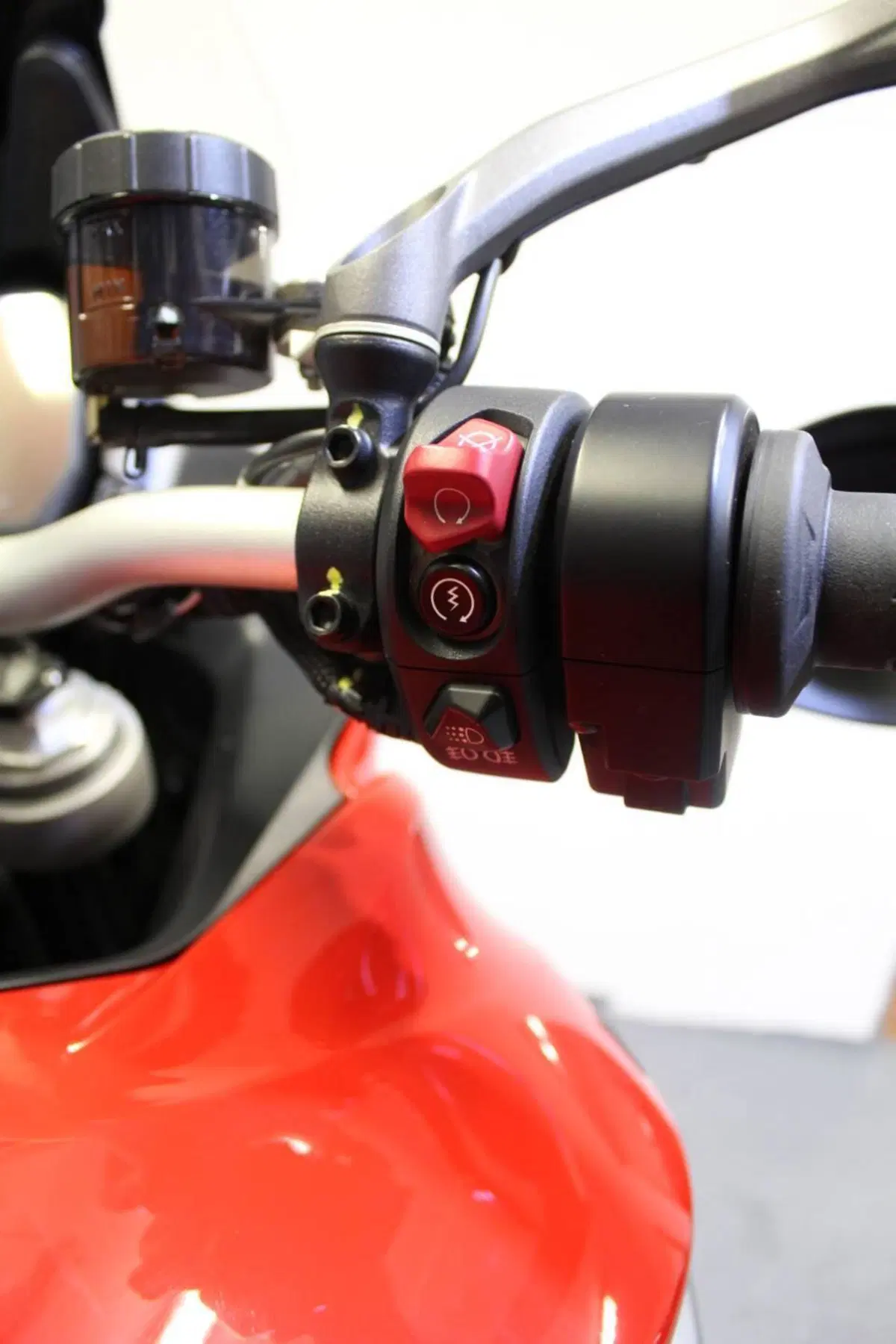 Ducati Multistrada V4 S (2025 - 26) (13)