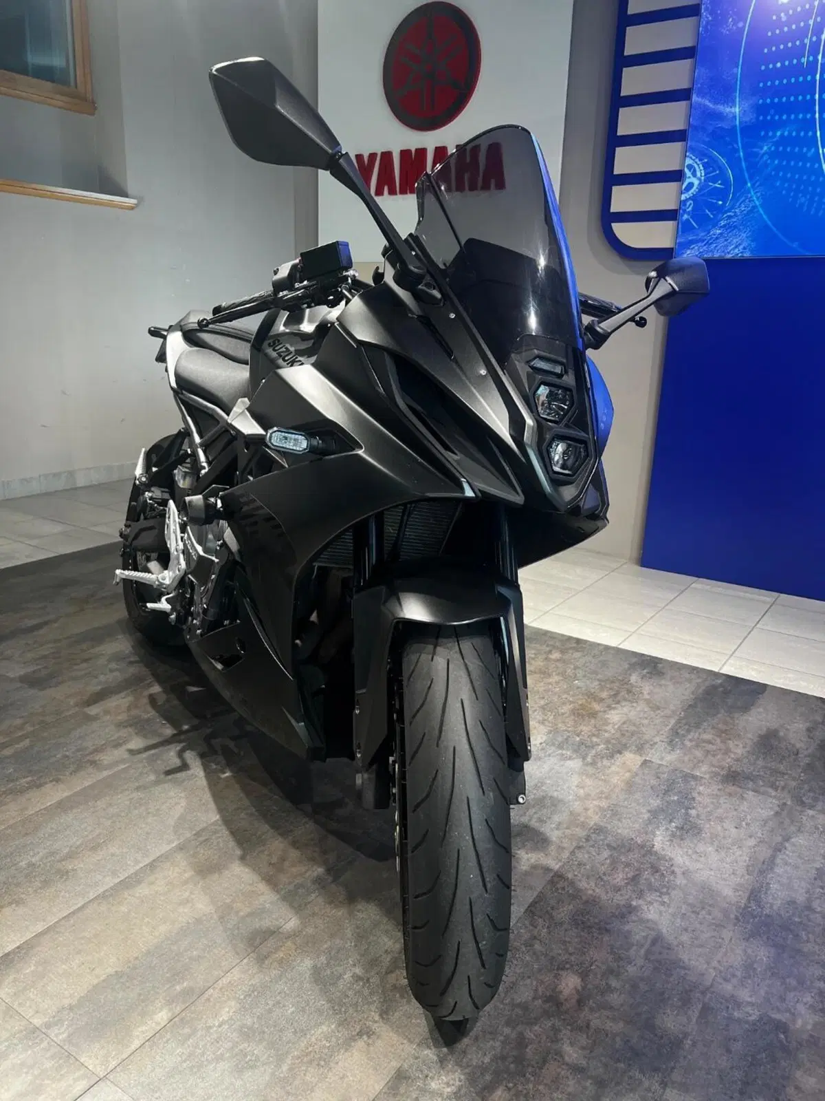 Suzuki GSX-8R (2024 - 26) (2)