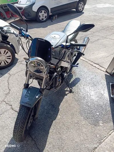 Honda VFR 750 F (1986 - 87) usata