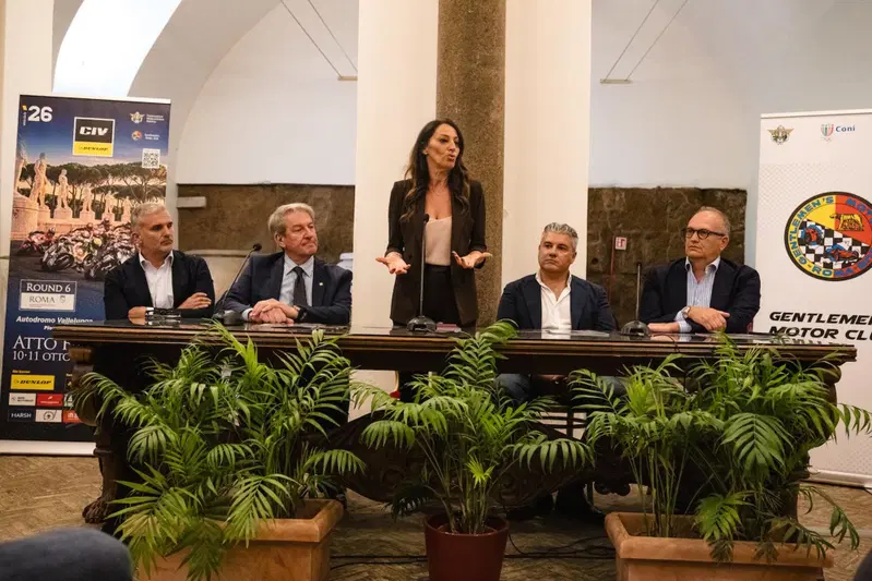 Da sinistra: Simone Folgori, Giovanni Copioli, Svetlana Celli, Gianluigi Bernardi ed Alfredo Scala