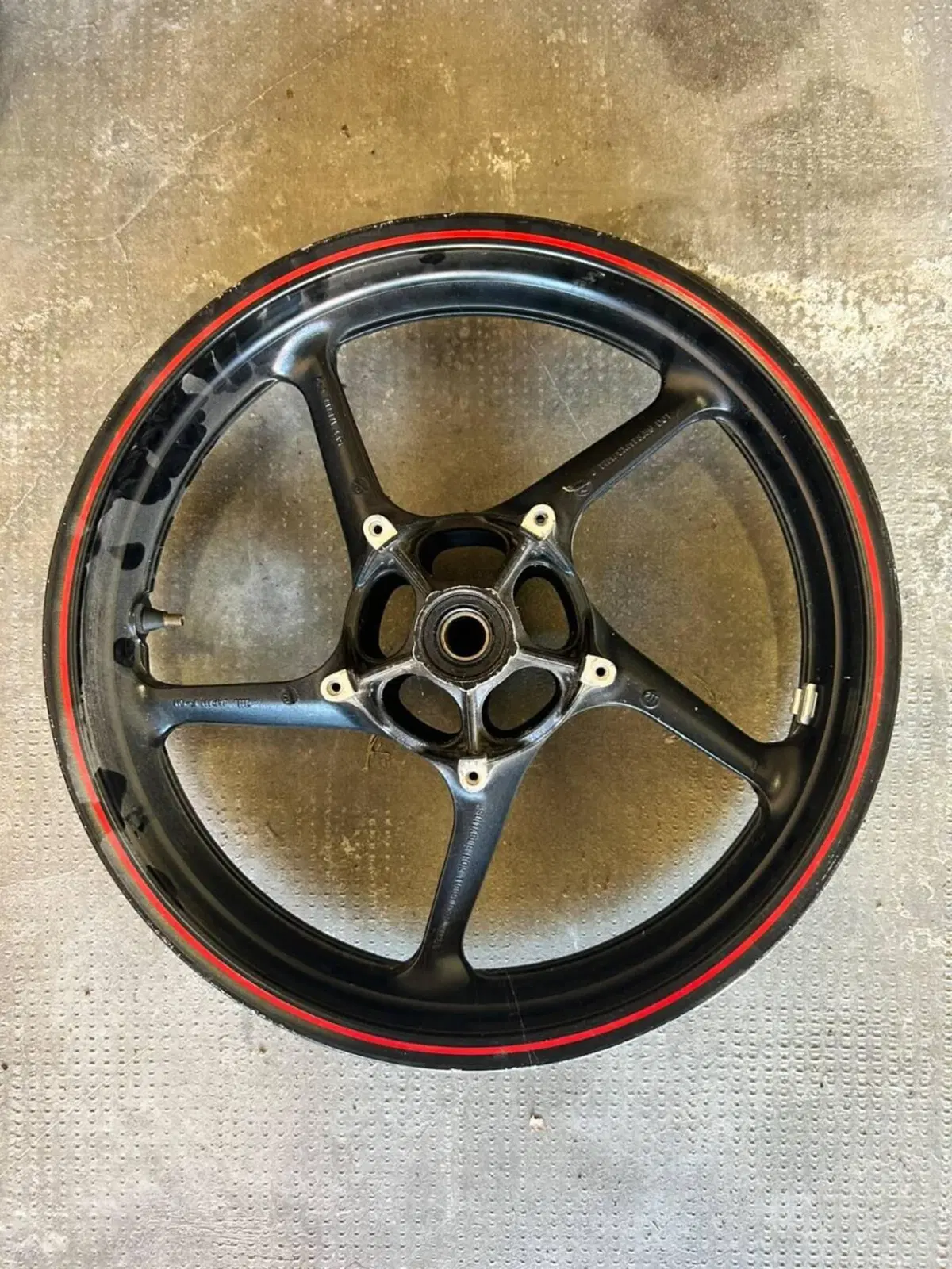 Cerchio anteriore Yamaha R6 2008/2009