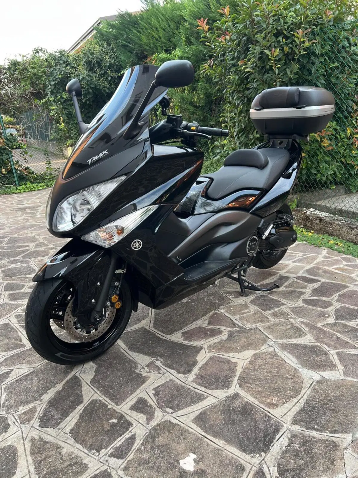 Yamaha T-Max 500 White Max (2010 - 11)