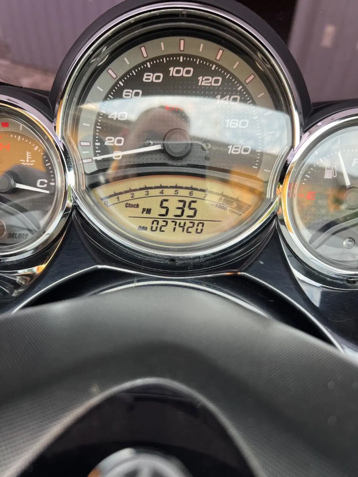 Yamaha T-Max 500 White Max (2010 - 11) (5)