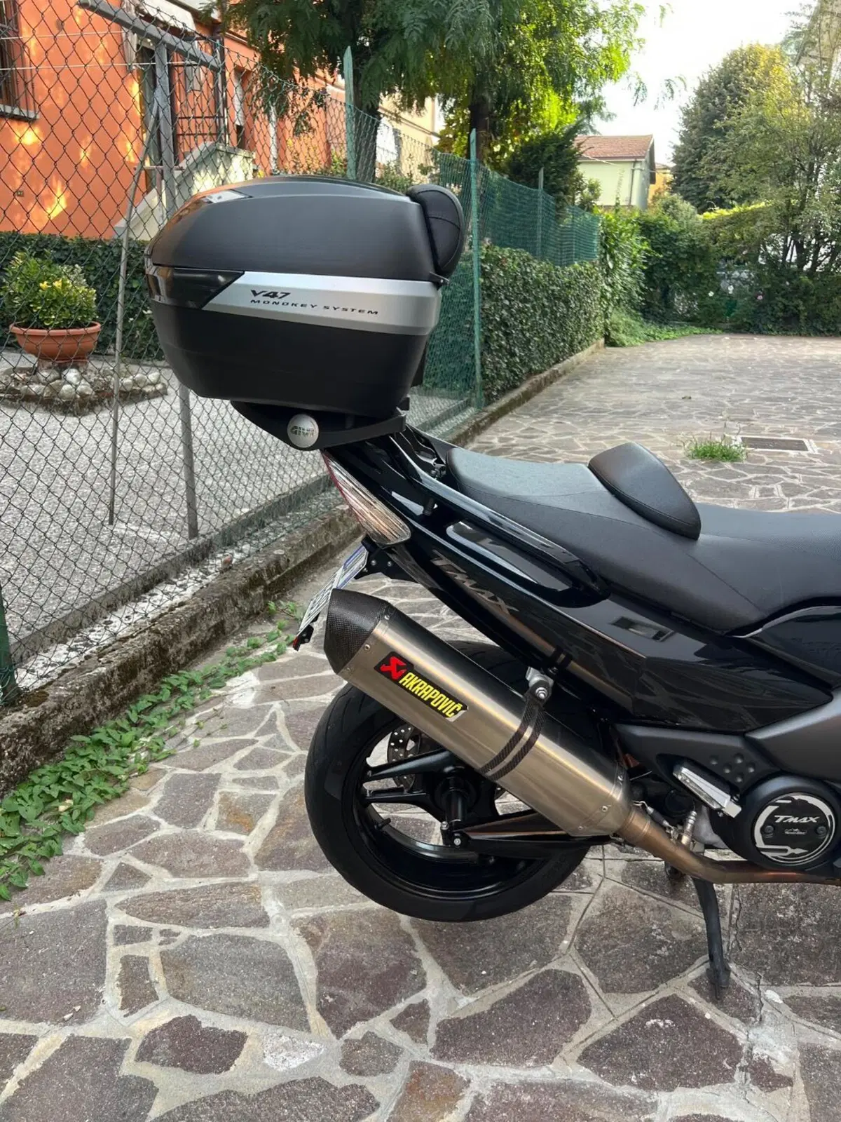 Yamaha T-Max 500 White Max (2010 - 11) (6)