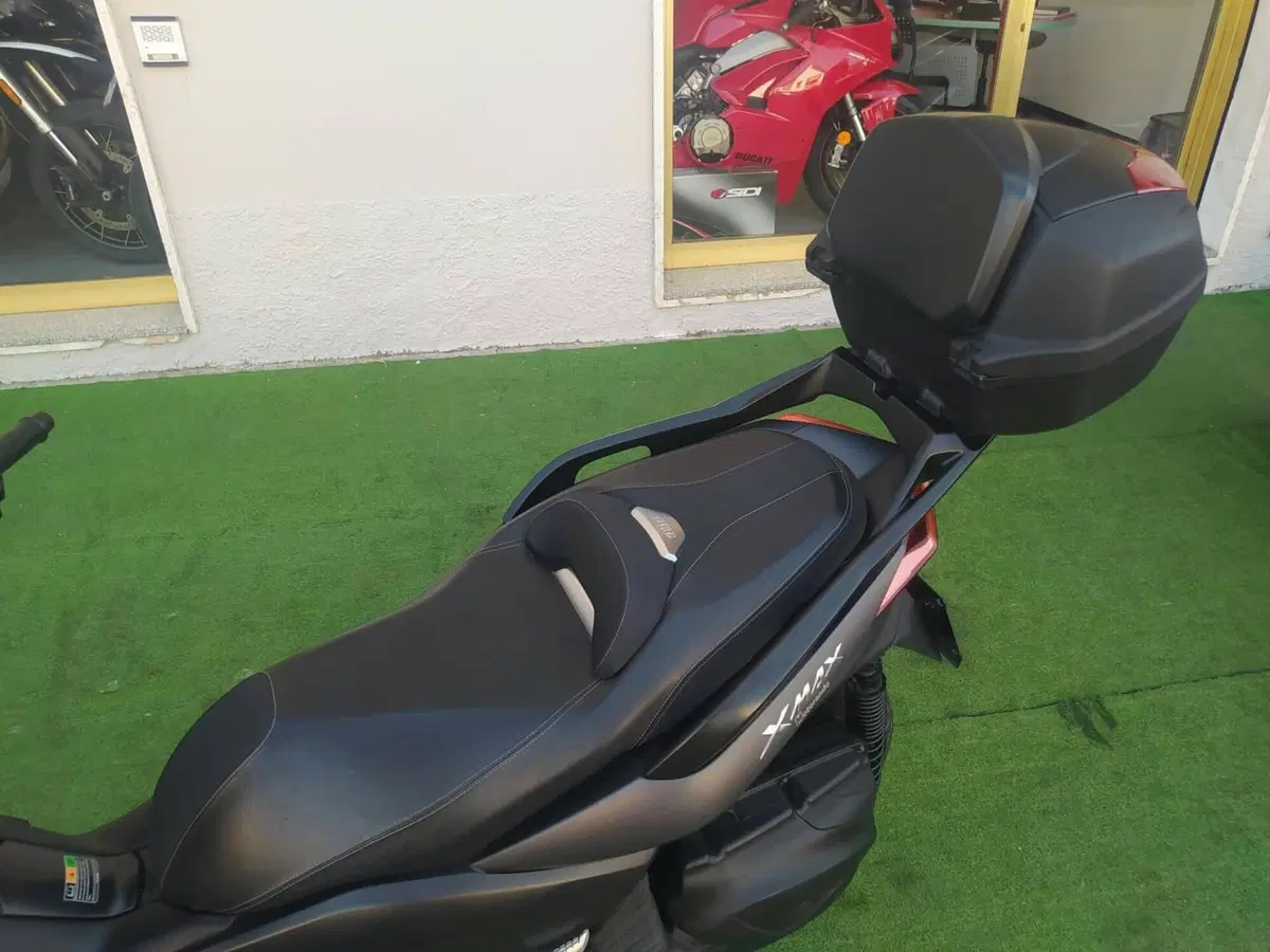 Yamaha X-Max 400 ABS (2017 - 20) (7)