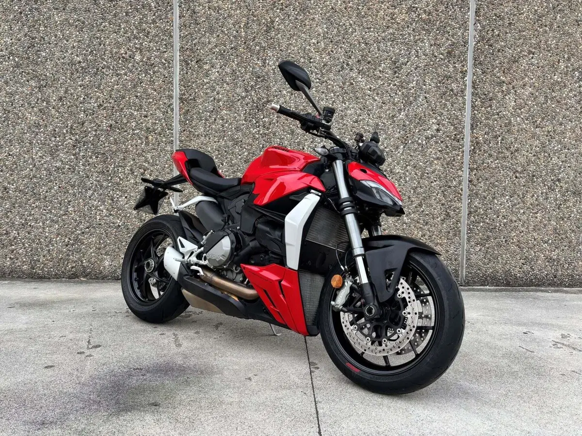 Ducati Streetfighter V2 (2022 - 24) (4)