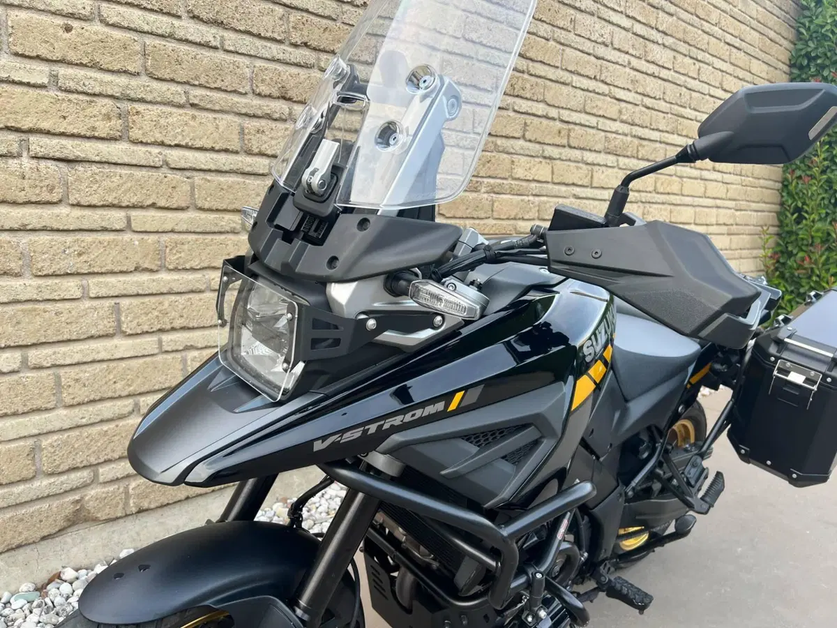 Suzuki V-Strom 1050XT (2020 - 23) (11)