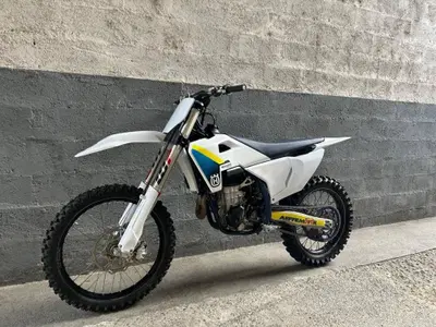 Husqvarna FC 450 (2025) usata