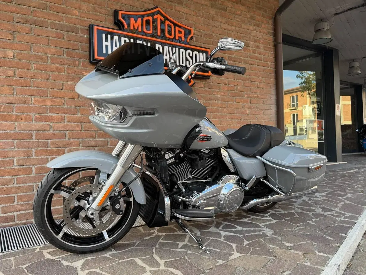 Harley-Davidson Road Glide (2024 - 26) (4)