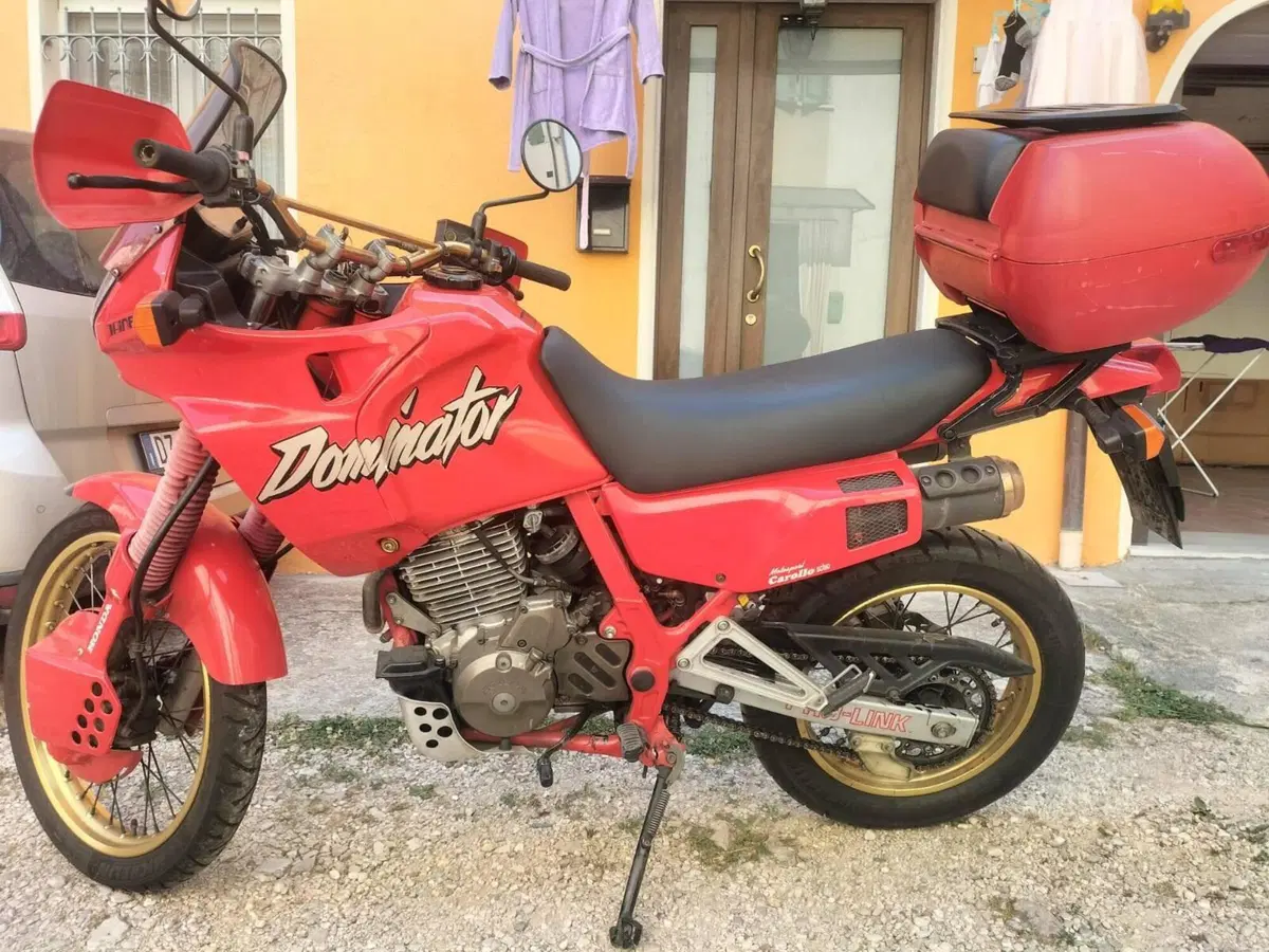 Honda NX 650 DOMINATOR (3)