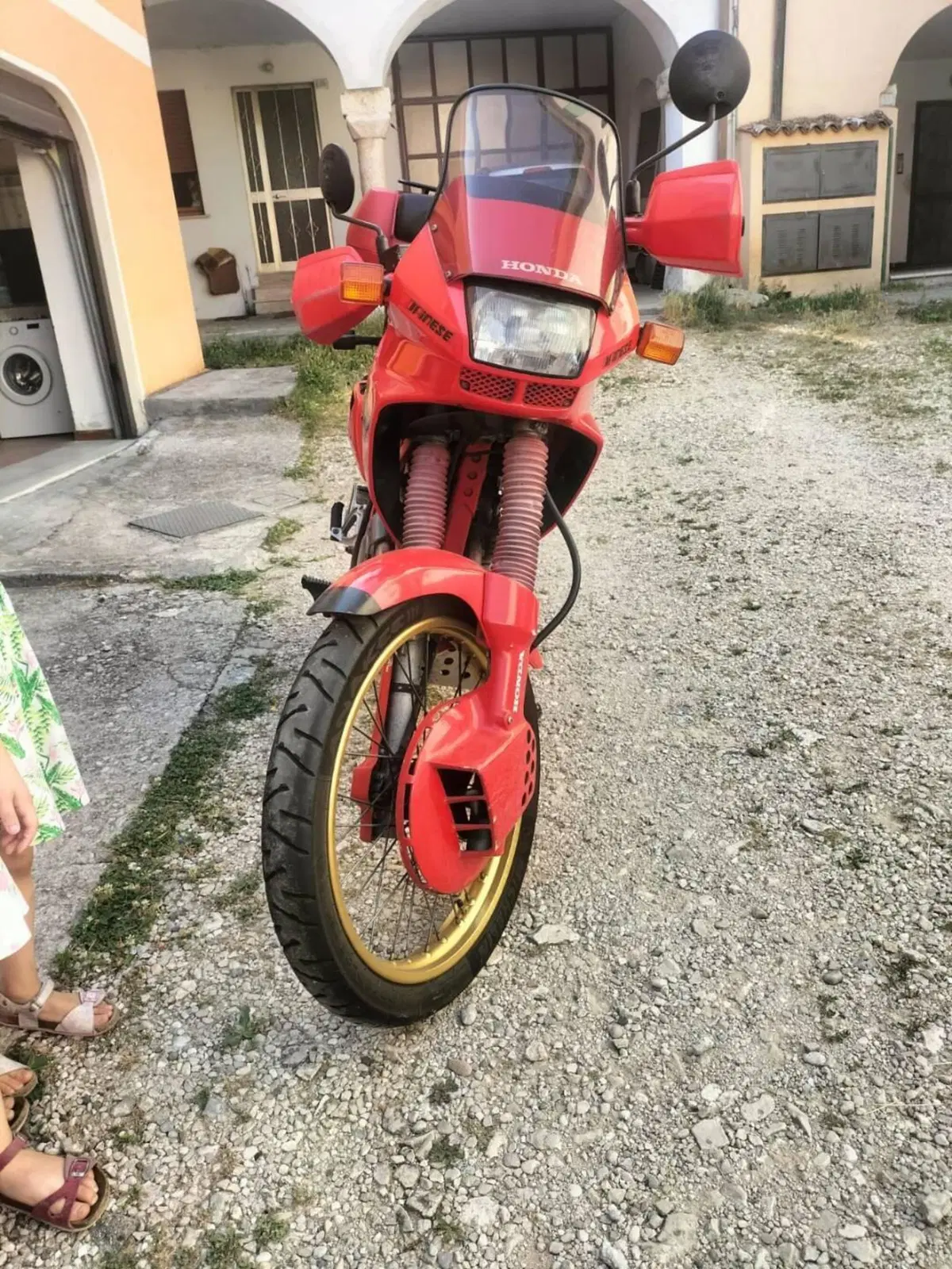 Honda NX 650 DOMINATOR (2)