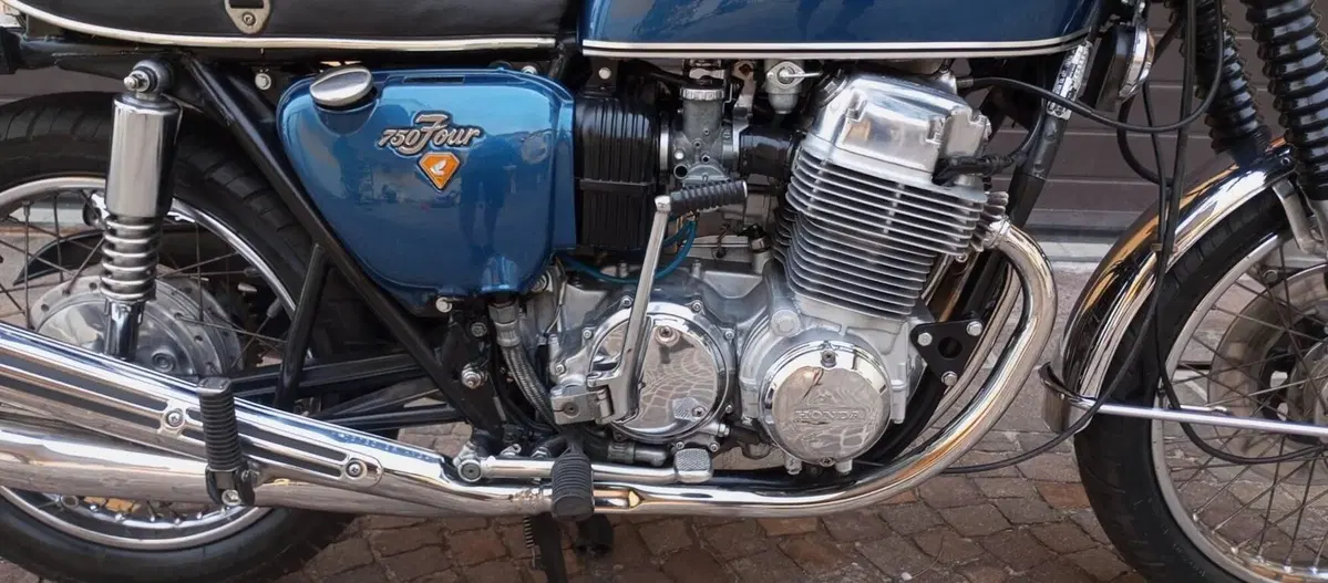 Honda CB 750 FOUR K2 (4)