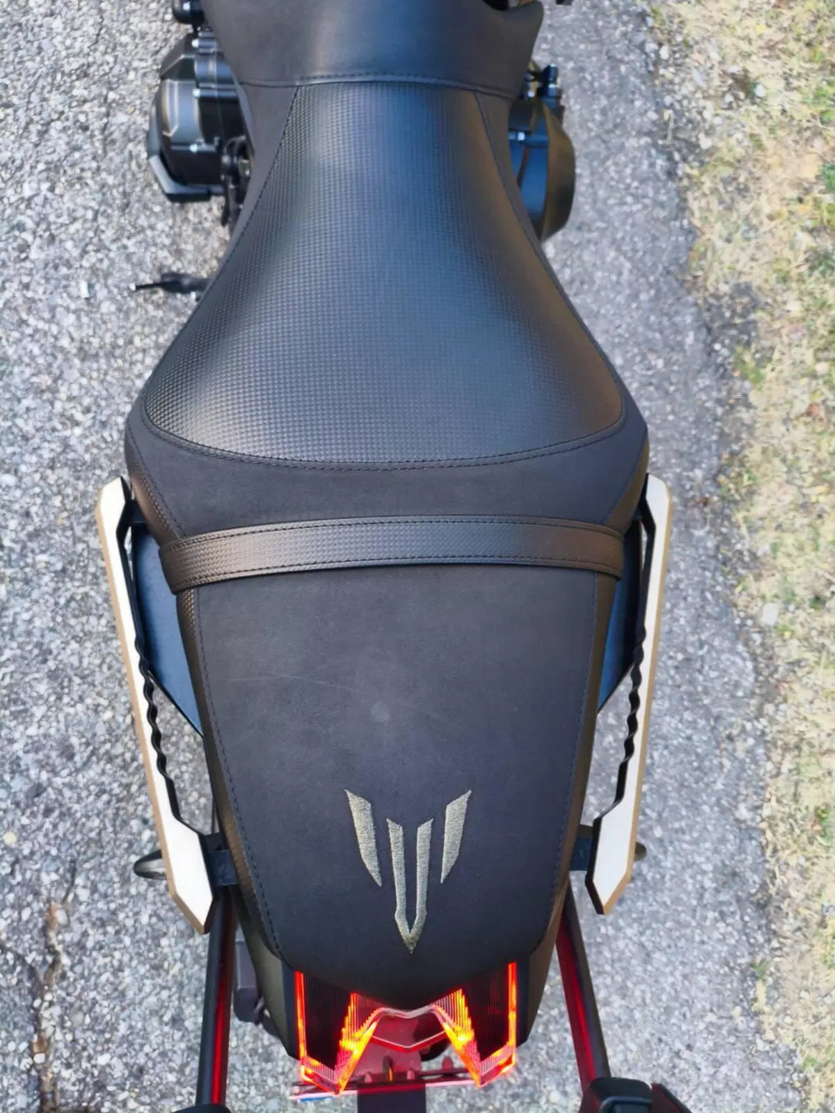 Yamaha MT-09 (2017 - 20) (11)