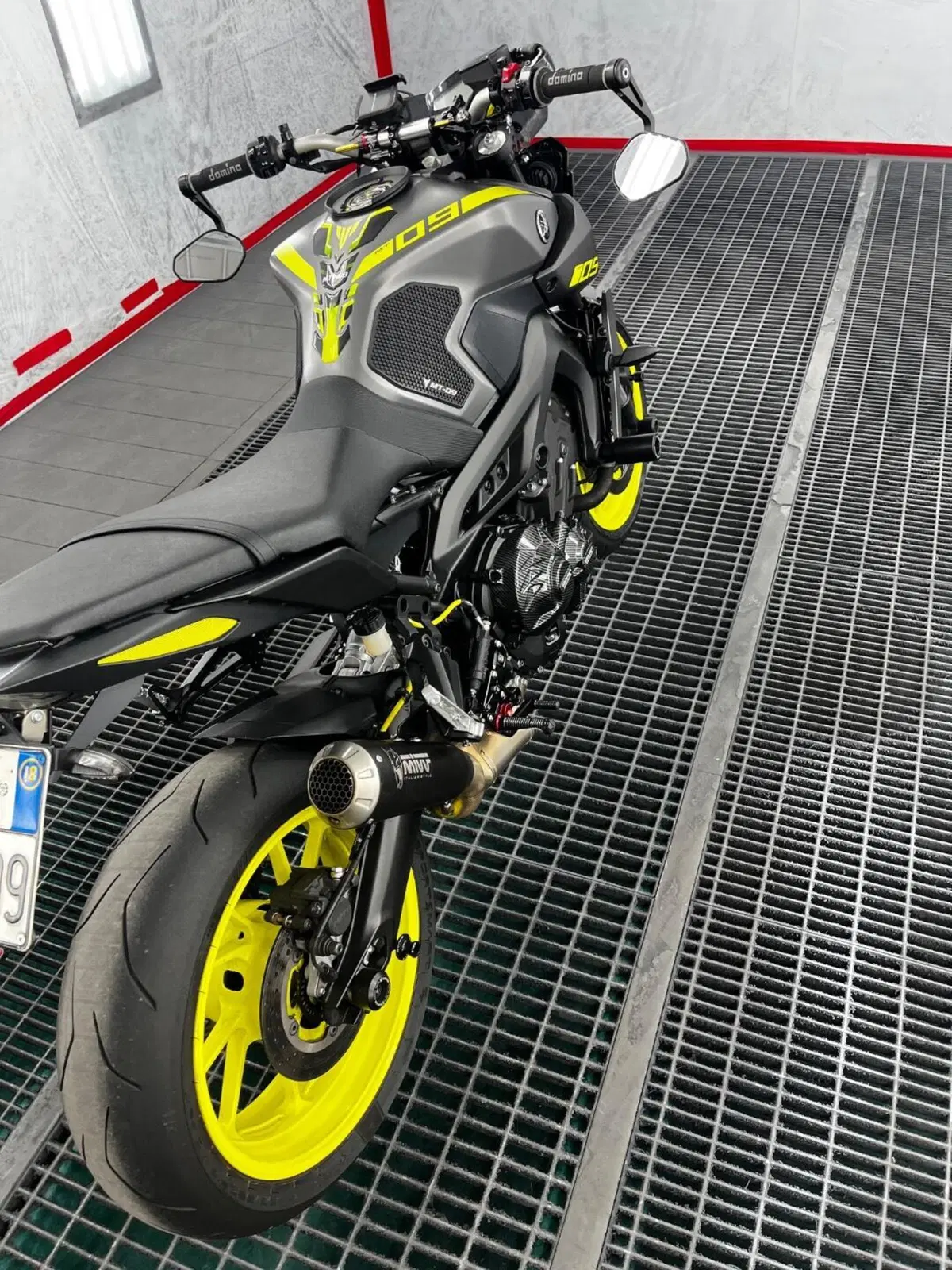 Yamaha MT-09 (2017 - 20) (5)