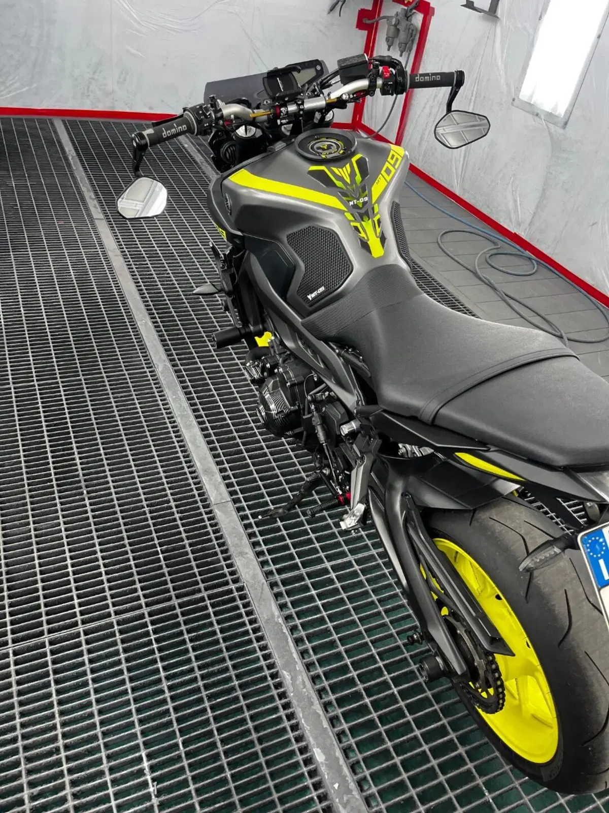 Yamaha MT-09 (2017 - 20) (6)