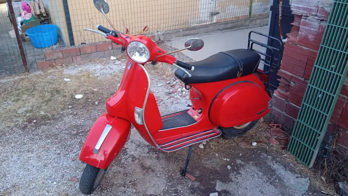 Piaggio Vespa 150 PX MA a.e. (2)
