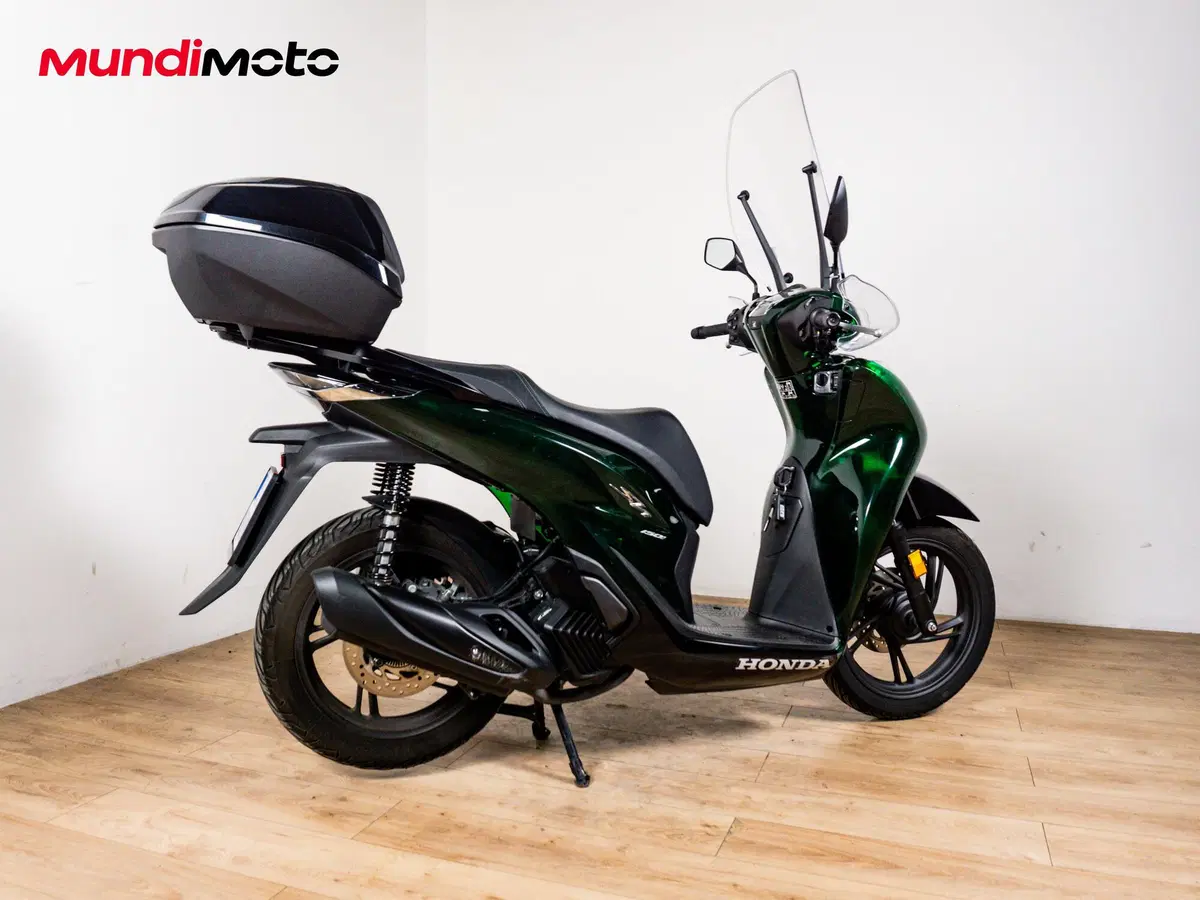 Honda SH 150i Vetro (2024 - 25) (3)