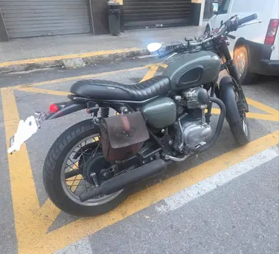 Kawasaki W 650 (2001 - 06) usata
