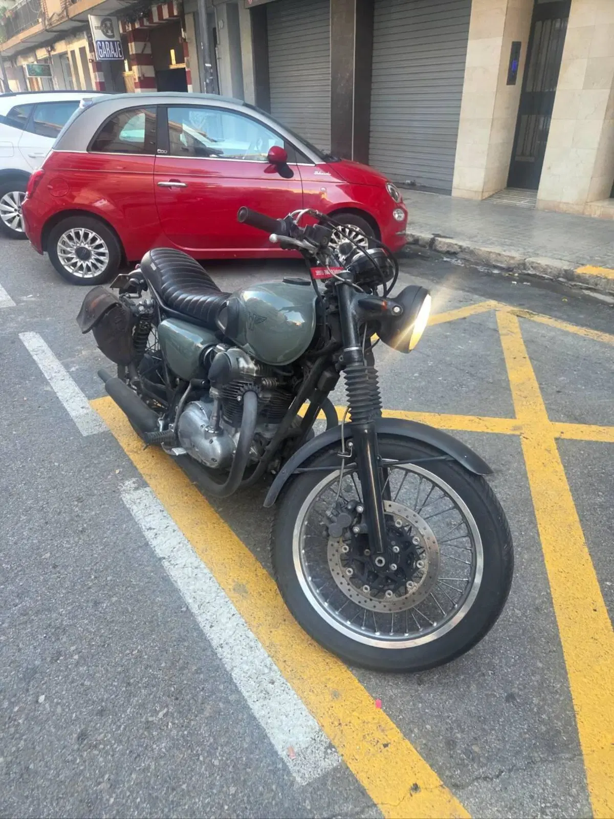 Kawasaki W 650 (2001 - 06) (11)