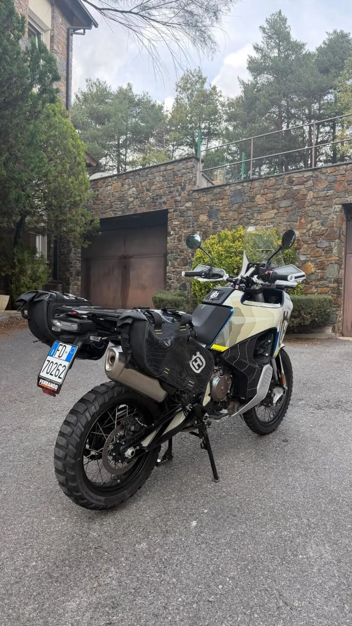 Husqvarna Norden 901 Expedition (2023 - 24) (8)