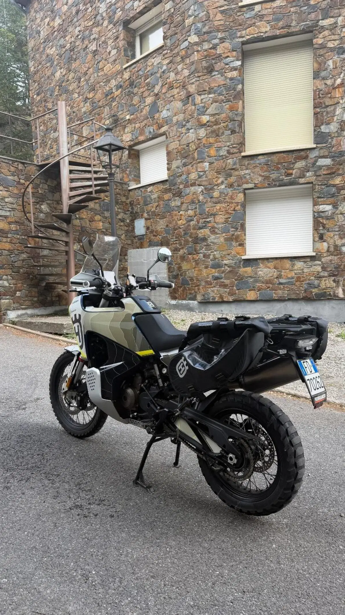 Husqvarna Norden 901 Expedition (2023 - 24) (6)