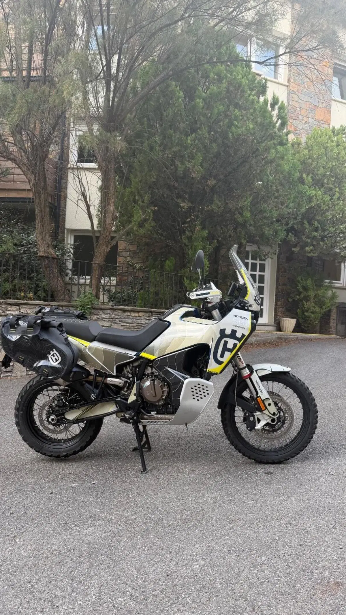 Husqvarna Norden 901 Expedition (2023 - 24) (9)