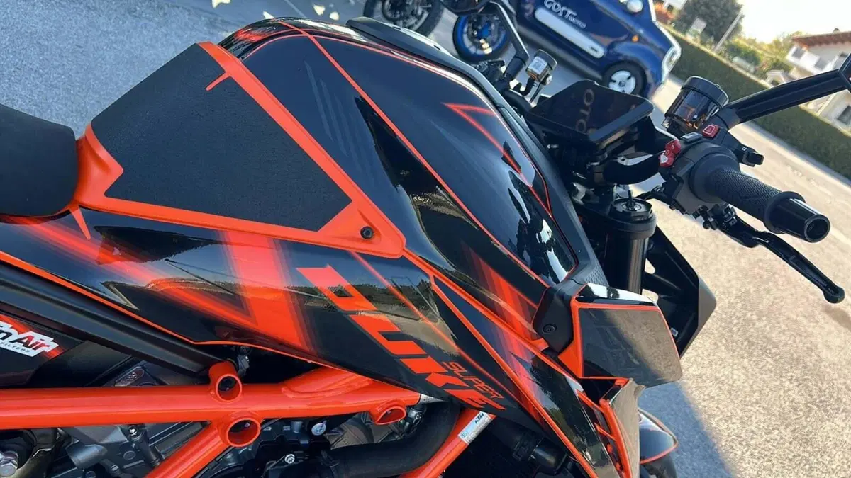 KTM 1390 Super Duke R EVO (2024 - 26) (3)
