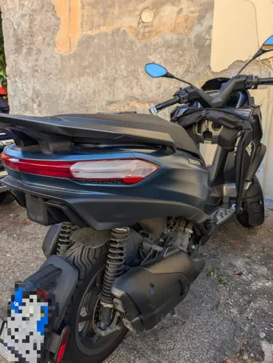 Piaggio MP3 530 Hpe Exclusive (2025 - 26) usata