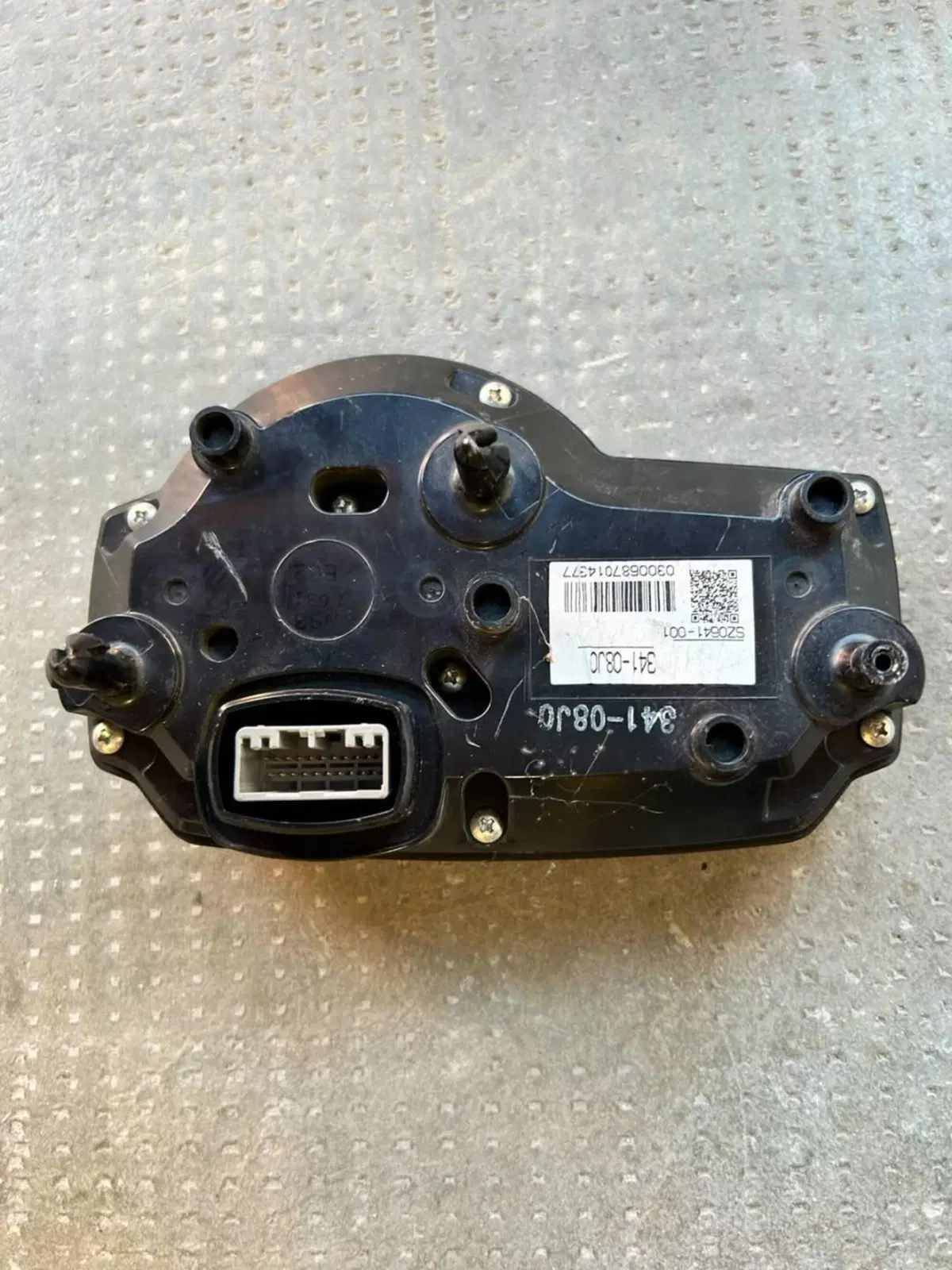Strumentazione Suzuki GSR 750 2010/2015 (2)