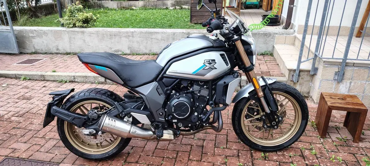 CFMOTO 700CL-X Heritage (2021 - 26) (2)