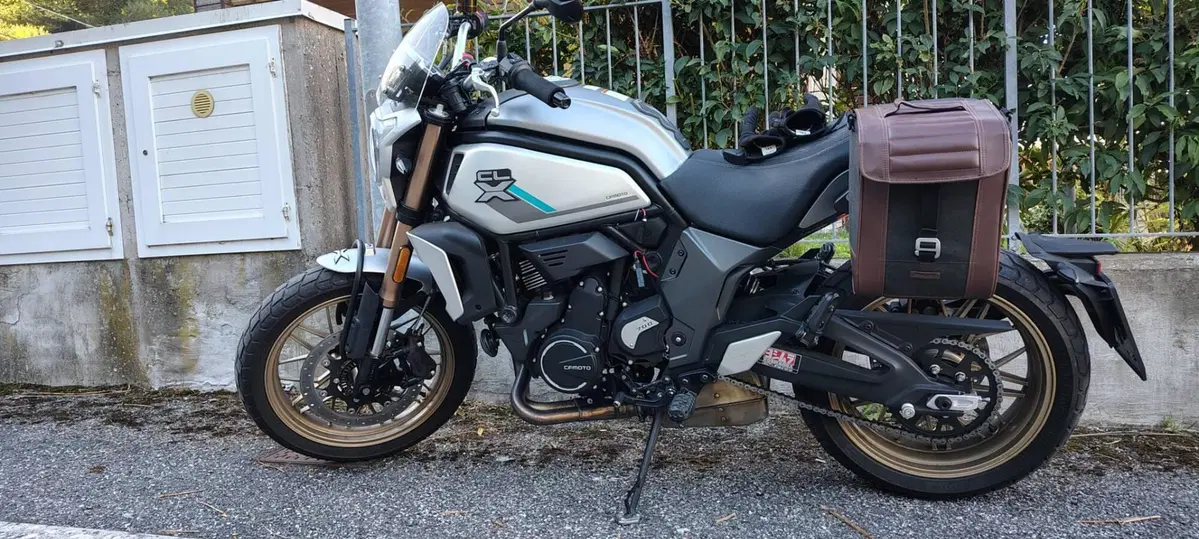 CFMOTO 700CL-X Heritage (2021 - 26)
