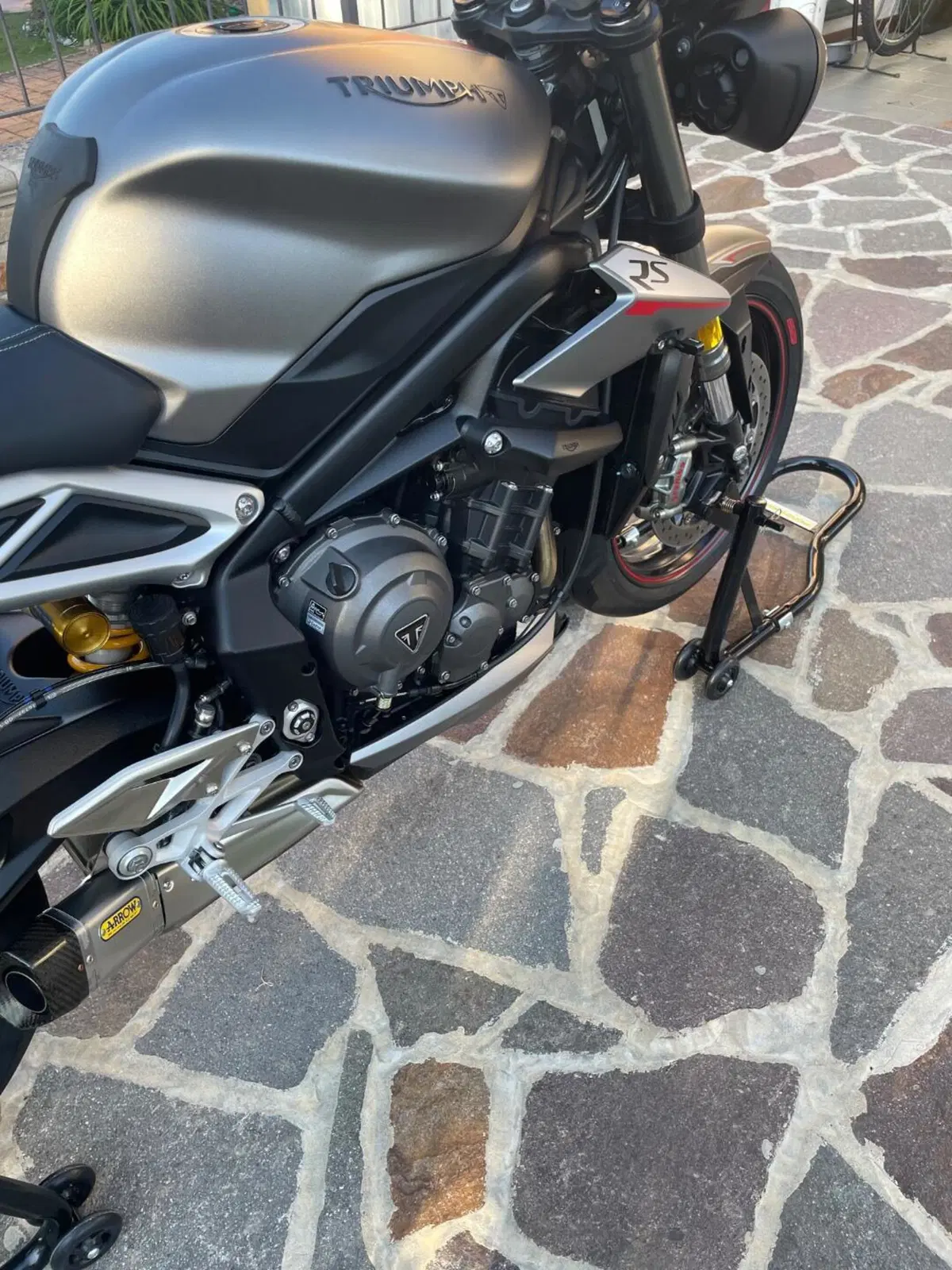 Triumph Street Triple RS (2017 - 19) (11)