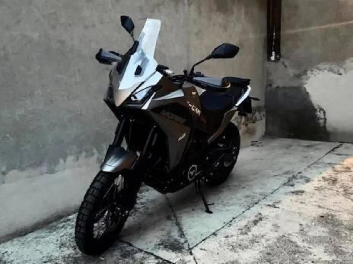 Moto Morini X-Cape 650 (2021 - 26) (2)
