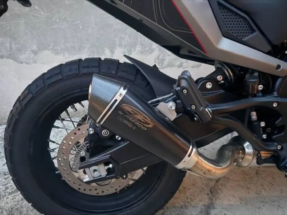 Moto Morini X-Cape 650 (2021 - 26) (10)