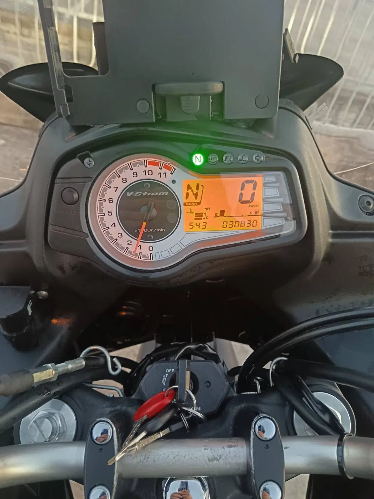 Suzuki V-Strom 650 ABS (2011 - 17) (3)