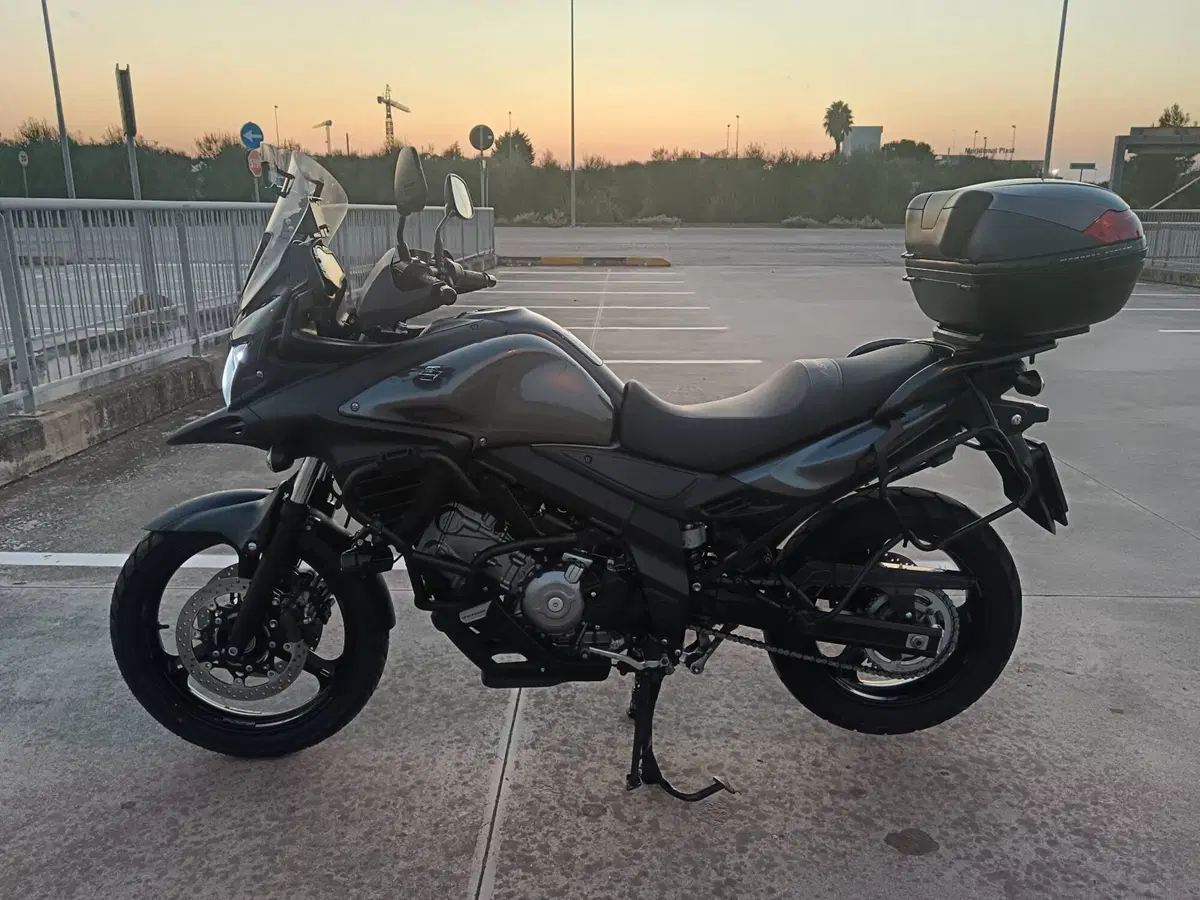 Suzuki V-Strom 650 ABS (2011 - 17) (2)