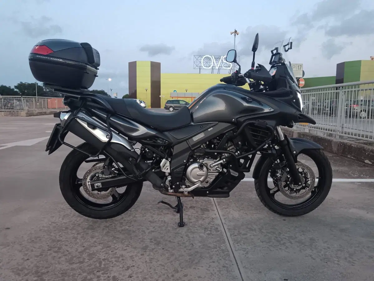 Suzuki V-Strom 650 ABS (2011 - 17)
