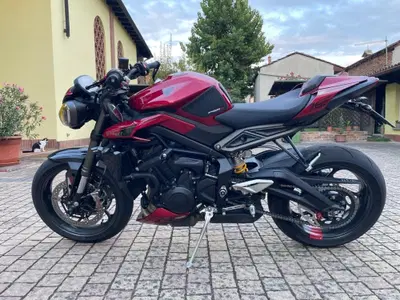 Triumph Street Triple 765 RS (2023 - 26) usata