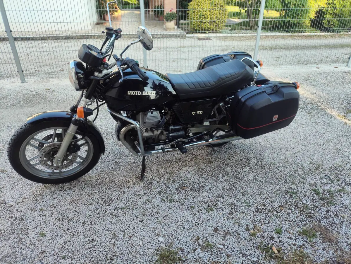 Moto Guzzi V50