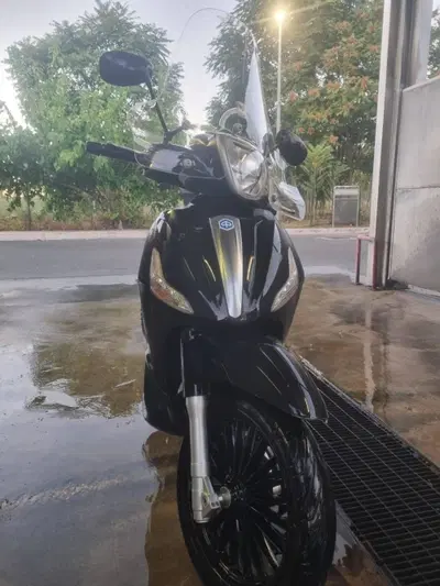 Piaggio Beverly 300 i.e. (2010 - 16) usata