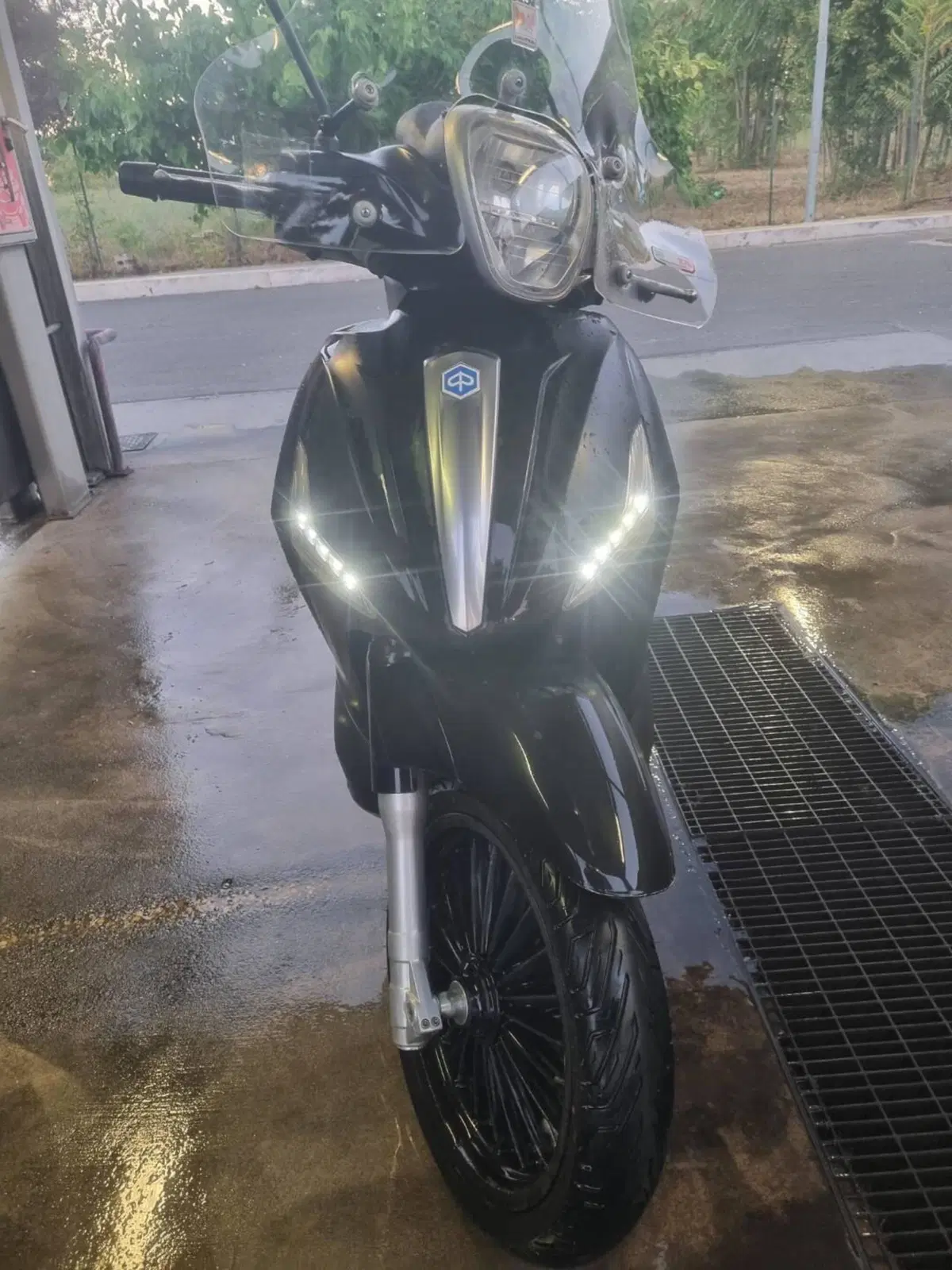 Piaggio Beverly 300 i.e. (2010 - 16) (4)