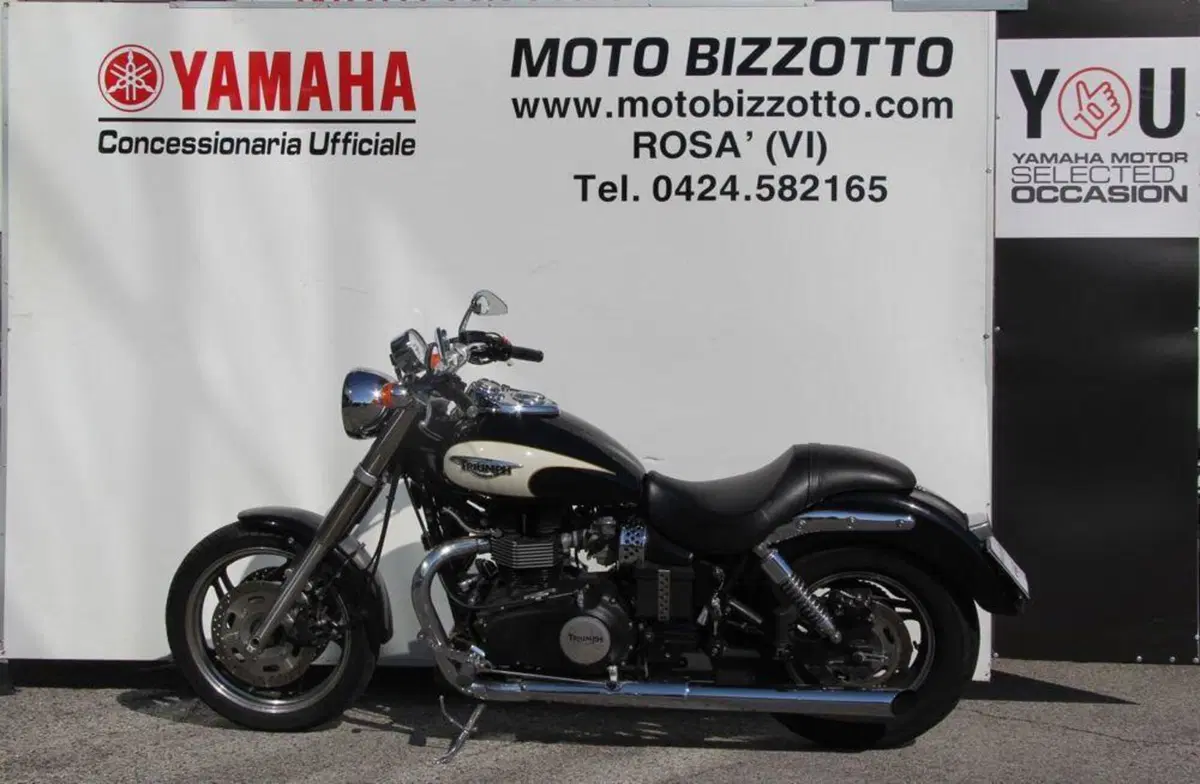 Triumph Speedmaster 865 (2005 - 10) (2)
