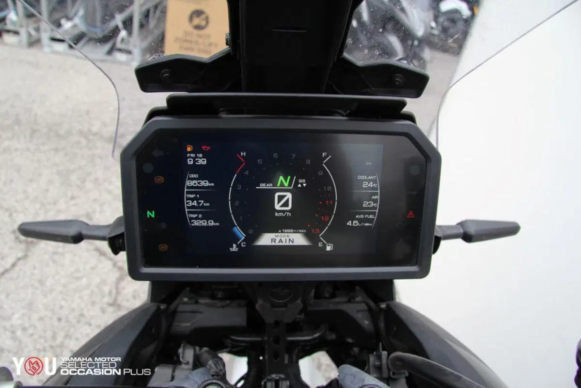 Yamaha Tracer 9 GT+ (2023 - 24) (5)