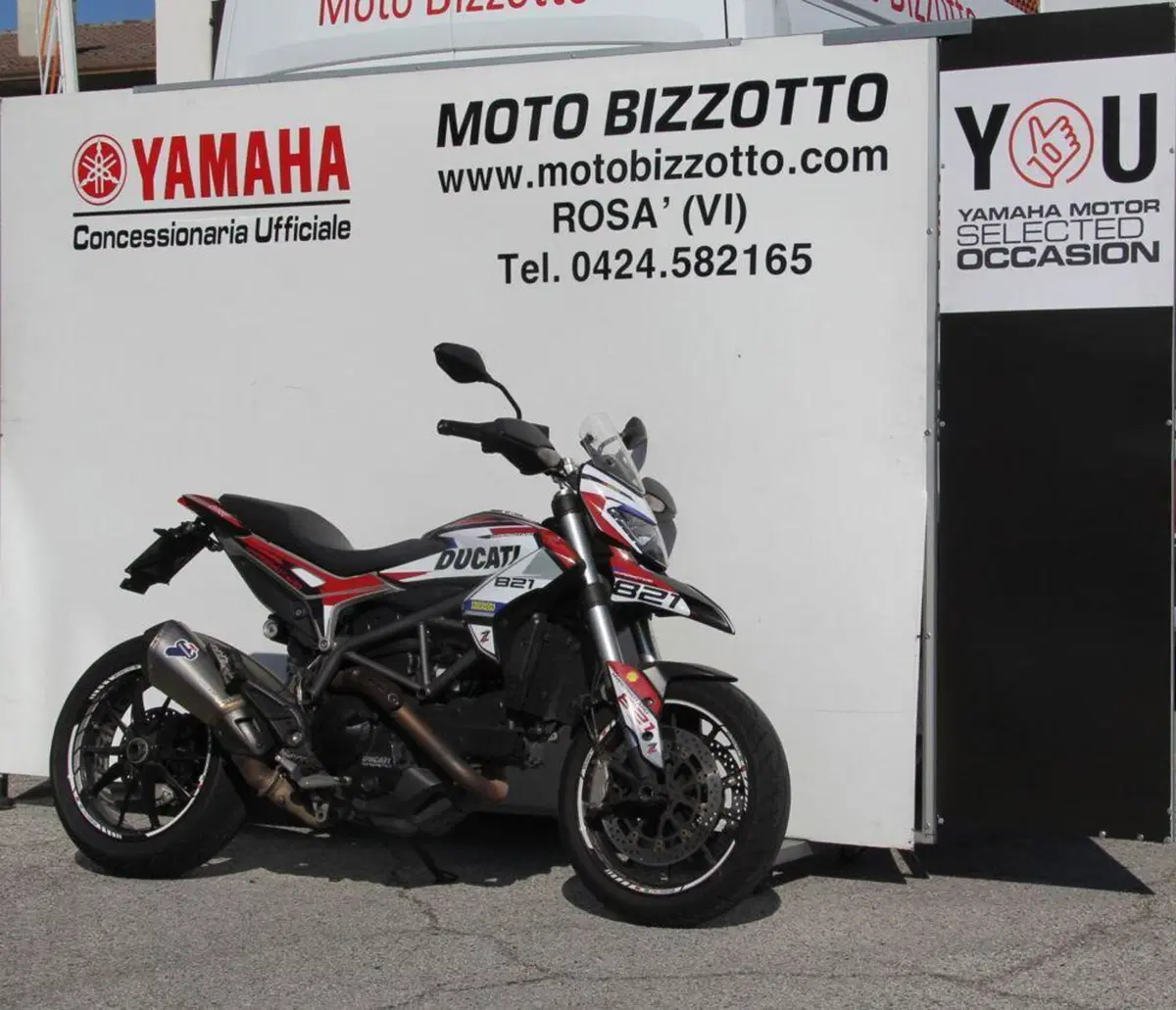 Ducati Hyperstrada 821 (2013 - 15) (3)