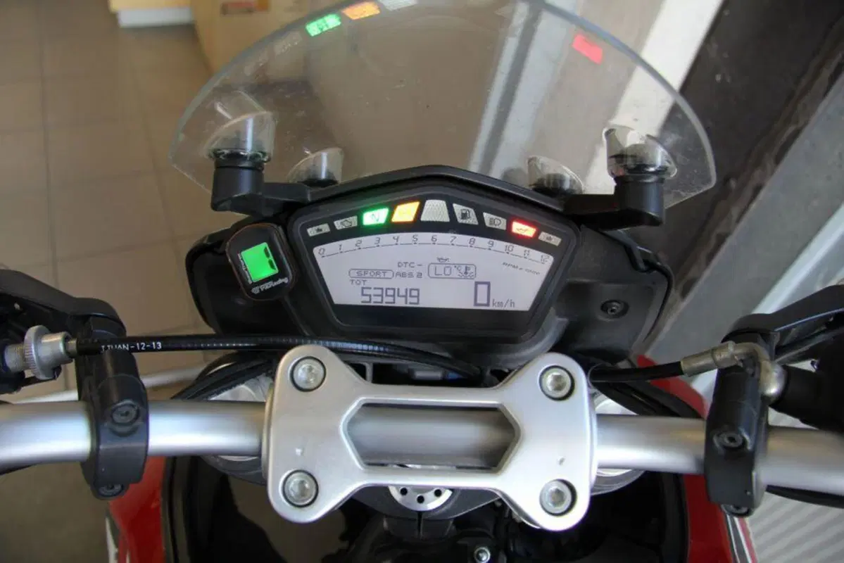 Ducati Hyperstrada 821 (2013 - 15) (5)